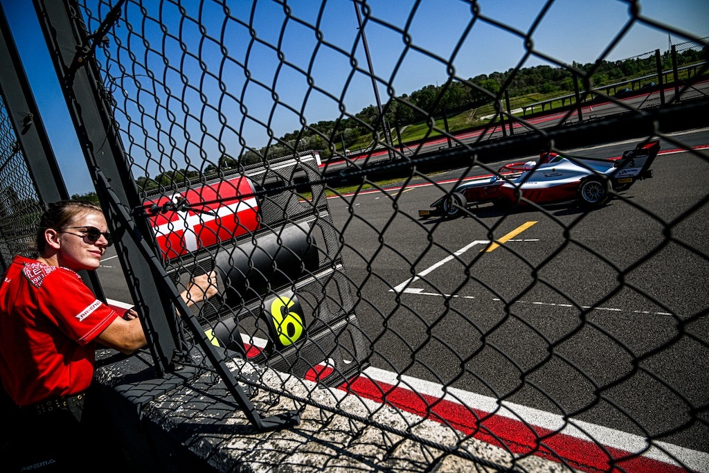 Alba Hurup Larsen klar til Formel 4-testprogram med italiensk topteam.
(Foto: FIA Women In Motorsport)